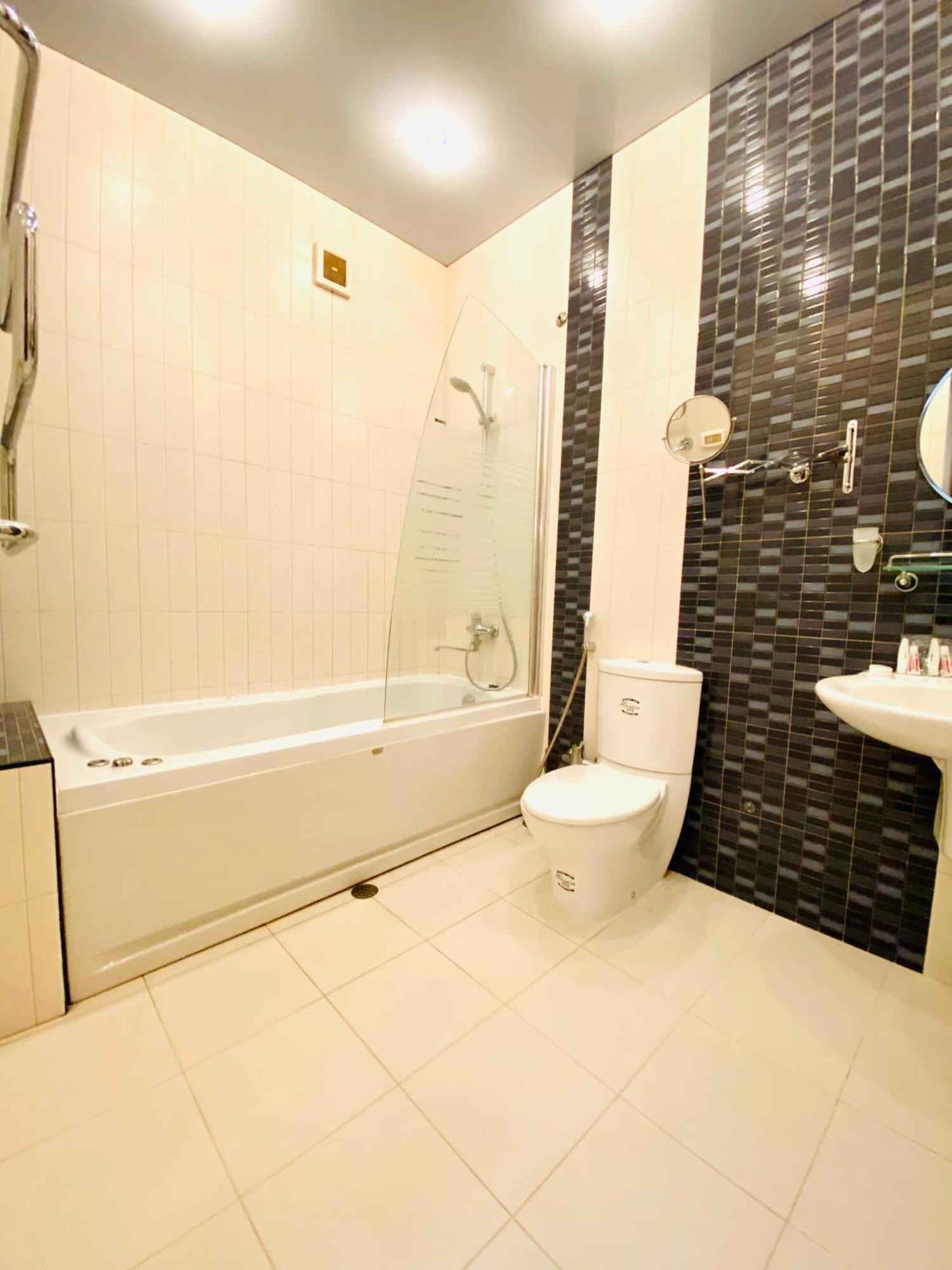 Four Seasons Apartment By Baku Housing Εξωτερικό φωτογραφία