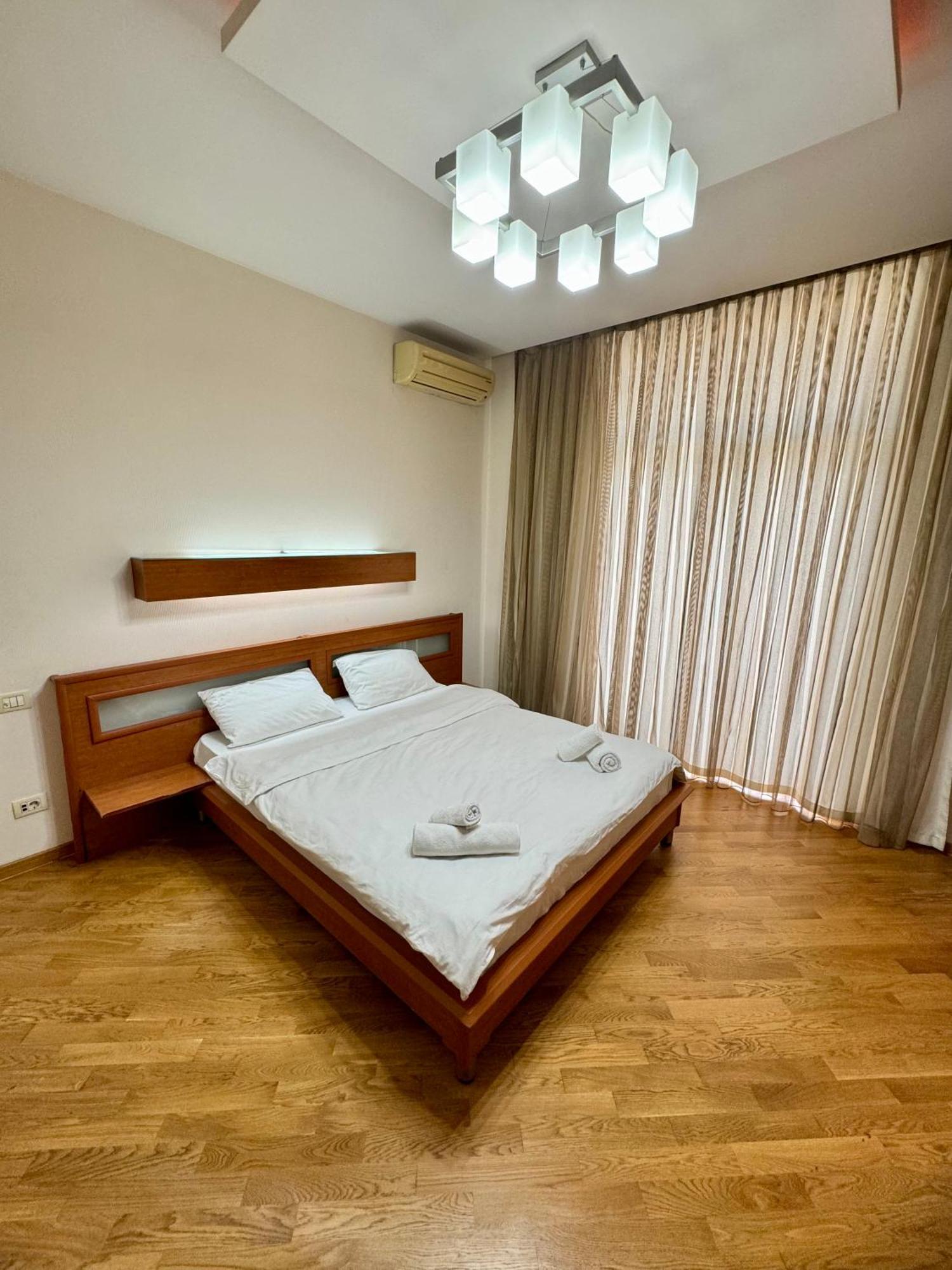 Four Seasons Apartment By Baku Housing Εξωτερικό φωτογραφία