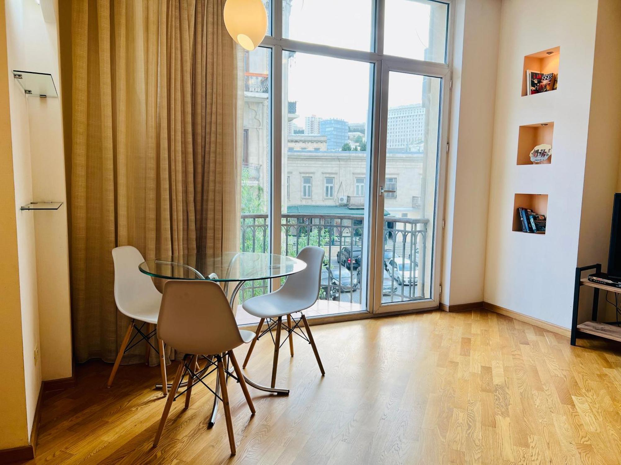 Four Seasons Apartment By Baku Housing Εξωτερικό φωτογραφία